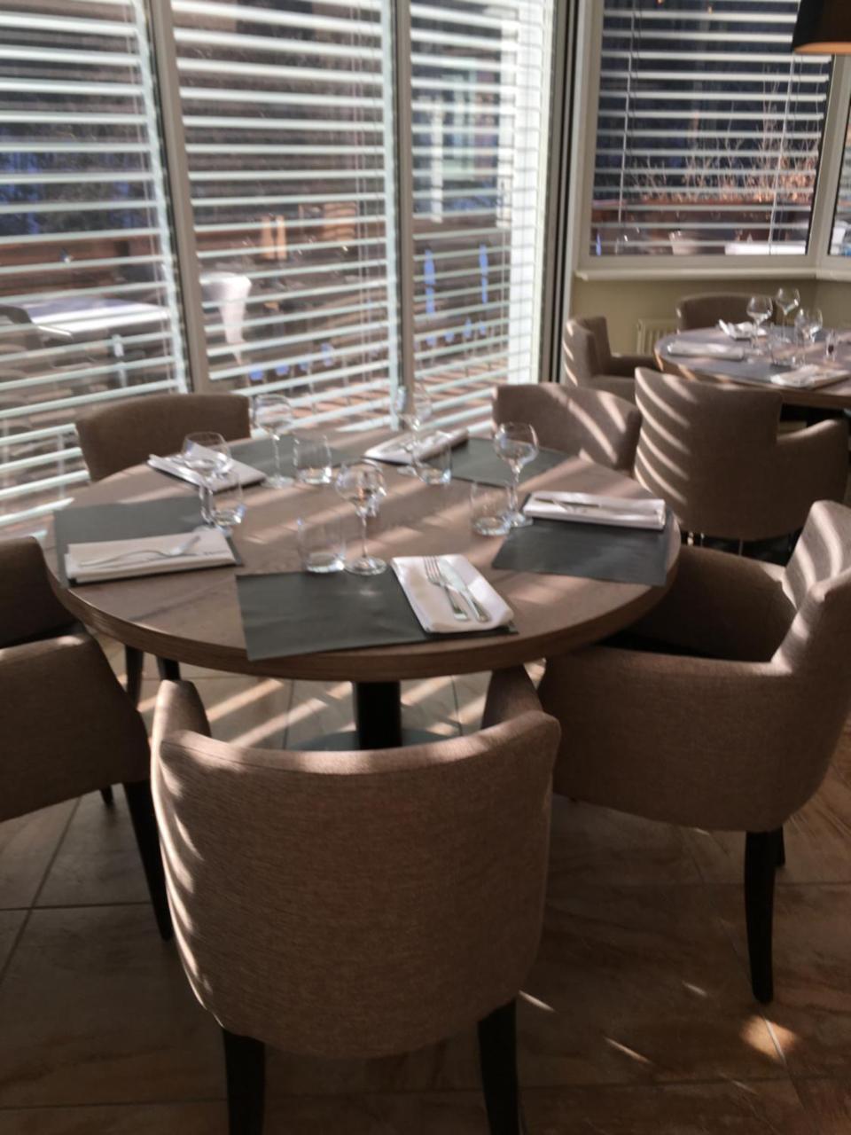 Hotel Restaurant Au Floridor Тан Екстериор снимка