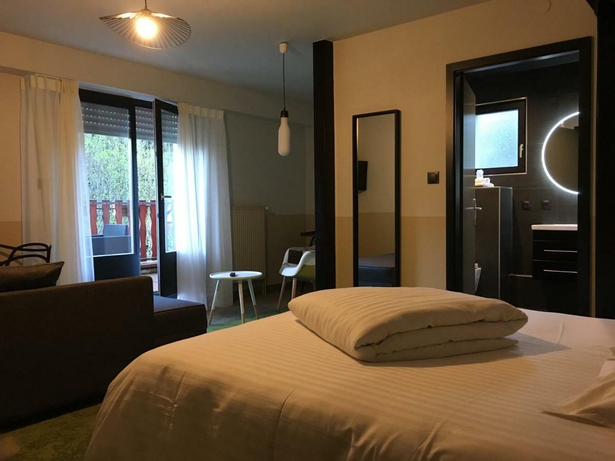 Hotel Restaurant Au Floridor Тан Екстериор снимка